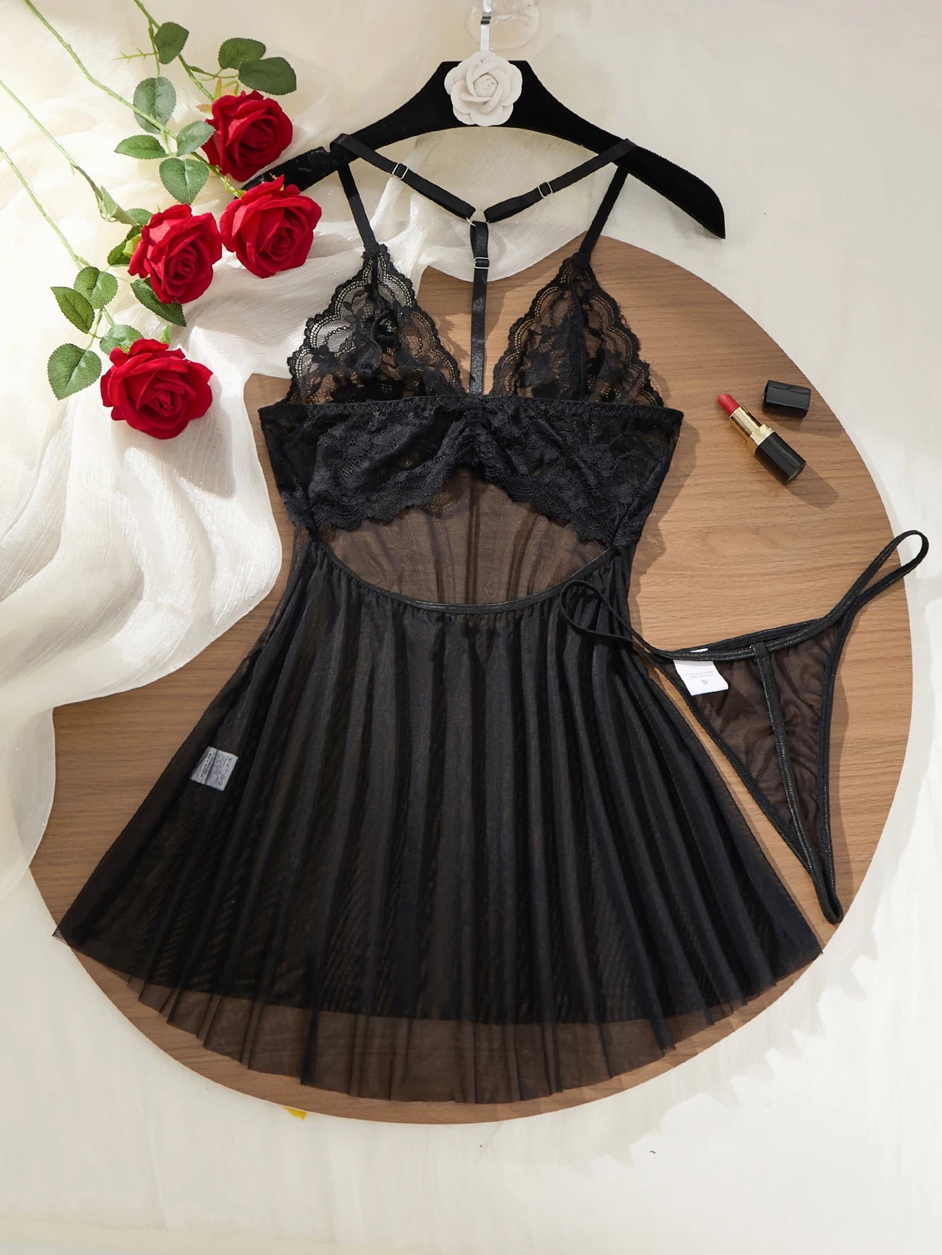 New Hot Selling Products Comfortable Nightgown Sexy Hot Intimate Lingerie for Women Comfortable Lace Decoration Sexy Sleepwear